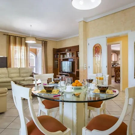 Villa Malie *